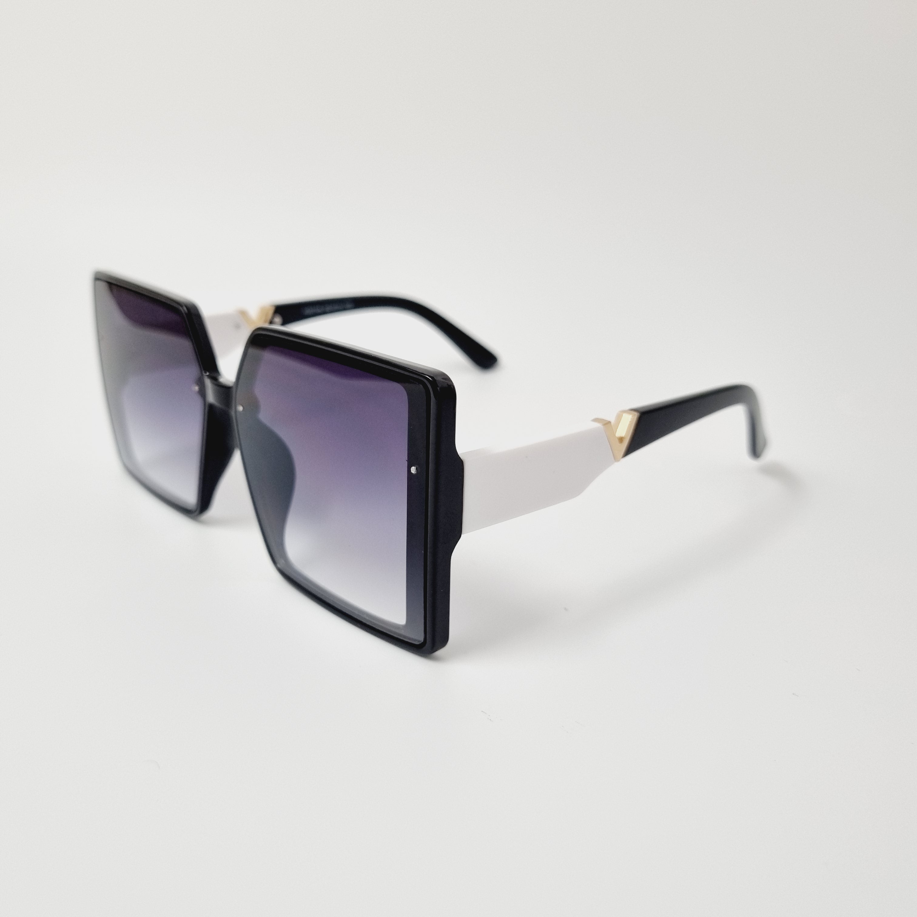 Radikle ( Women, Square, Oversized ) Black Purple