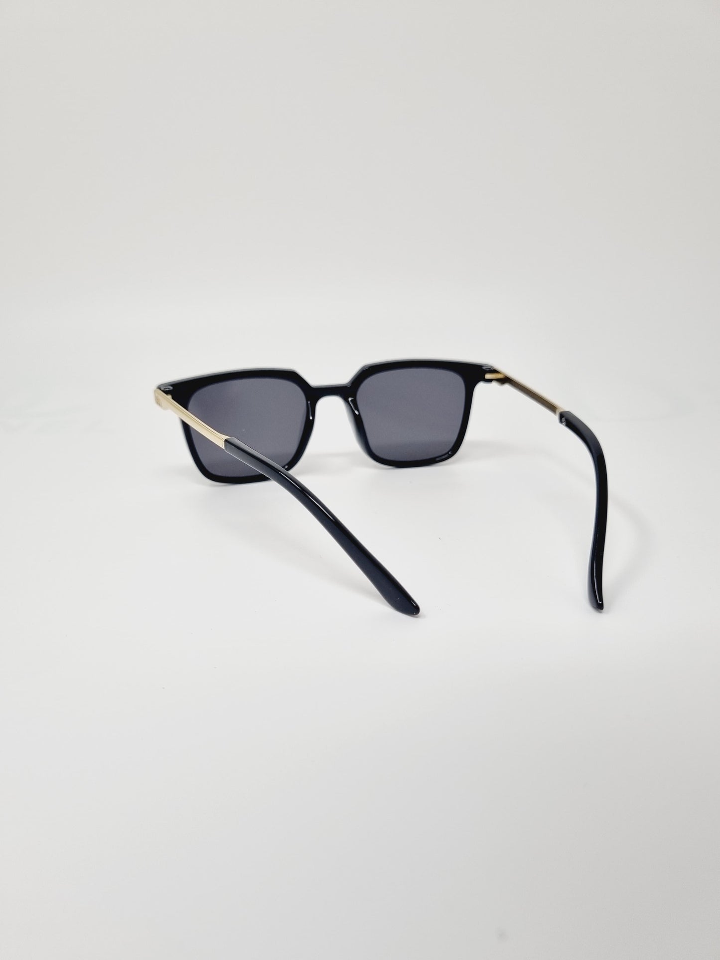 Junior Sunglass Black ( Kids, Square, Medium )