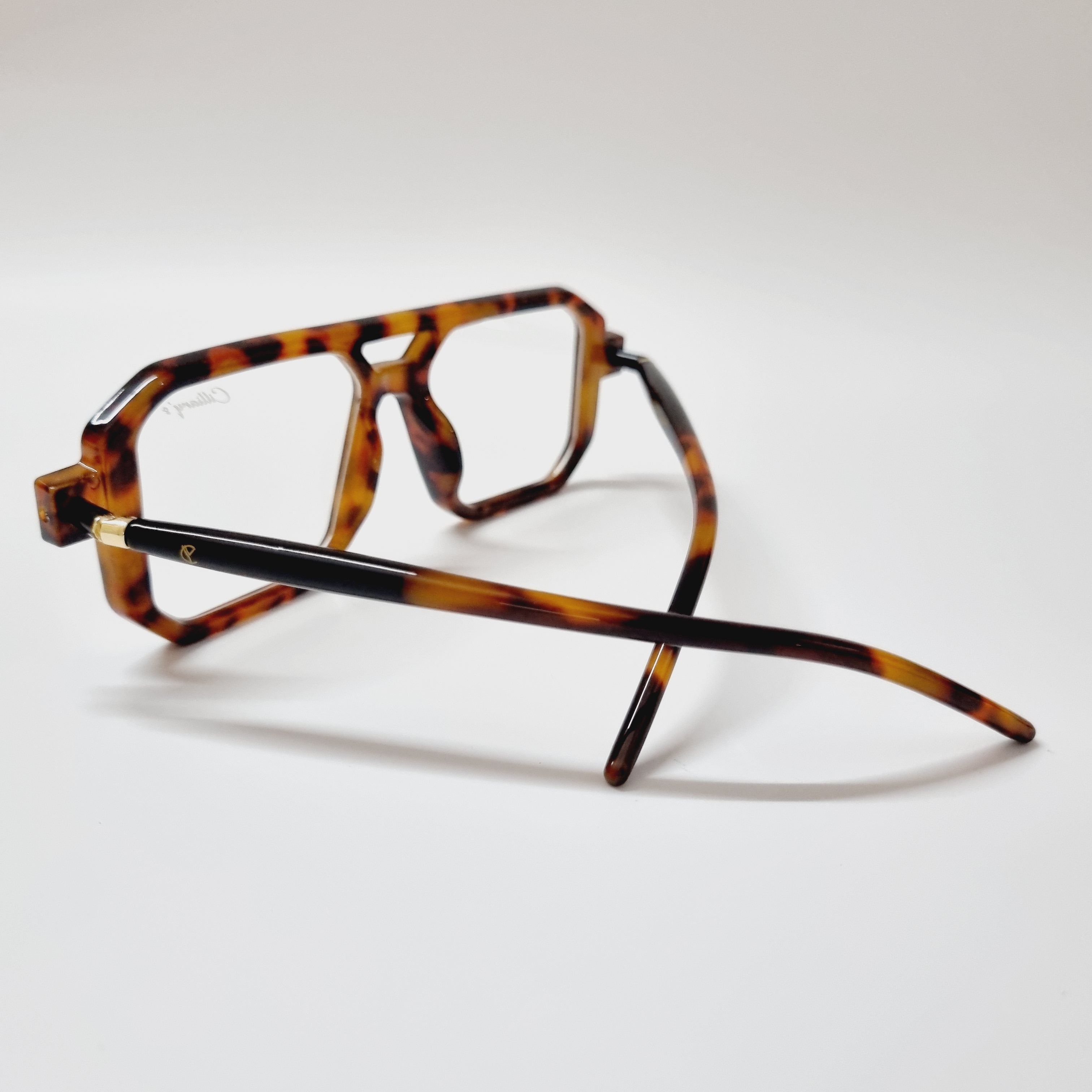 Square Cut Leopard Transparent (Mens)