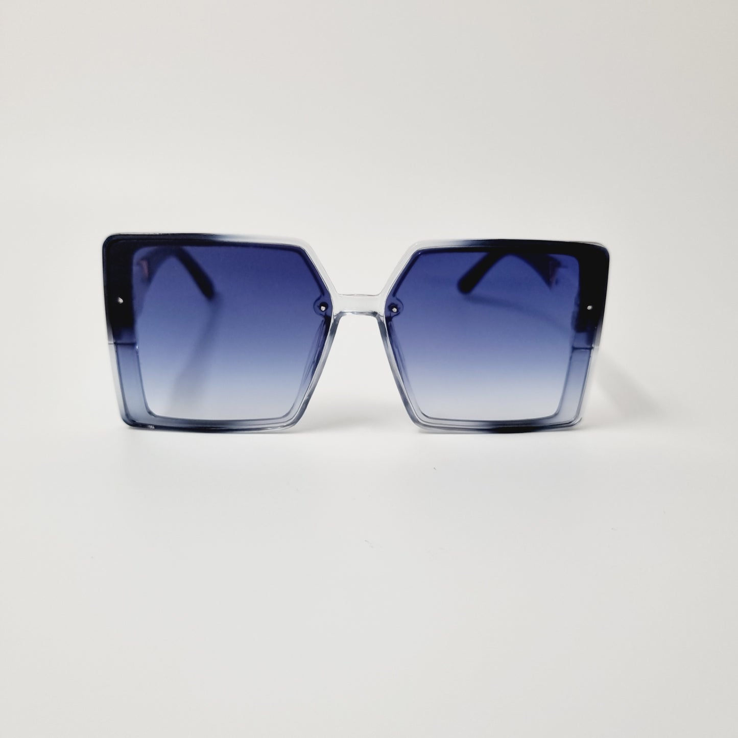 Radikle ( Women, Square, Oversized ) Transblue
