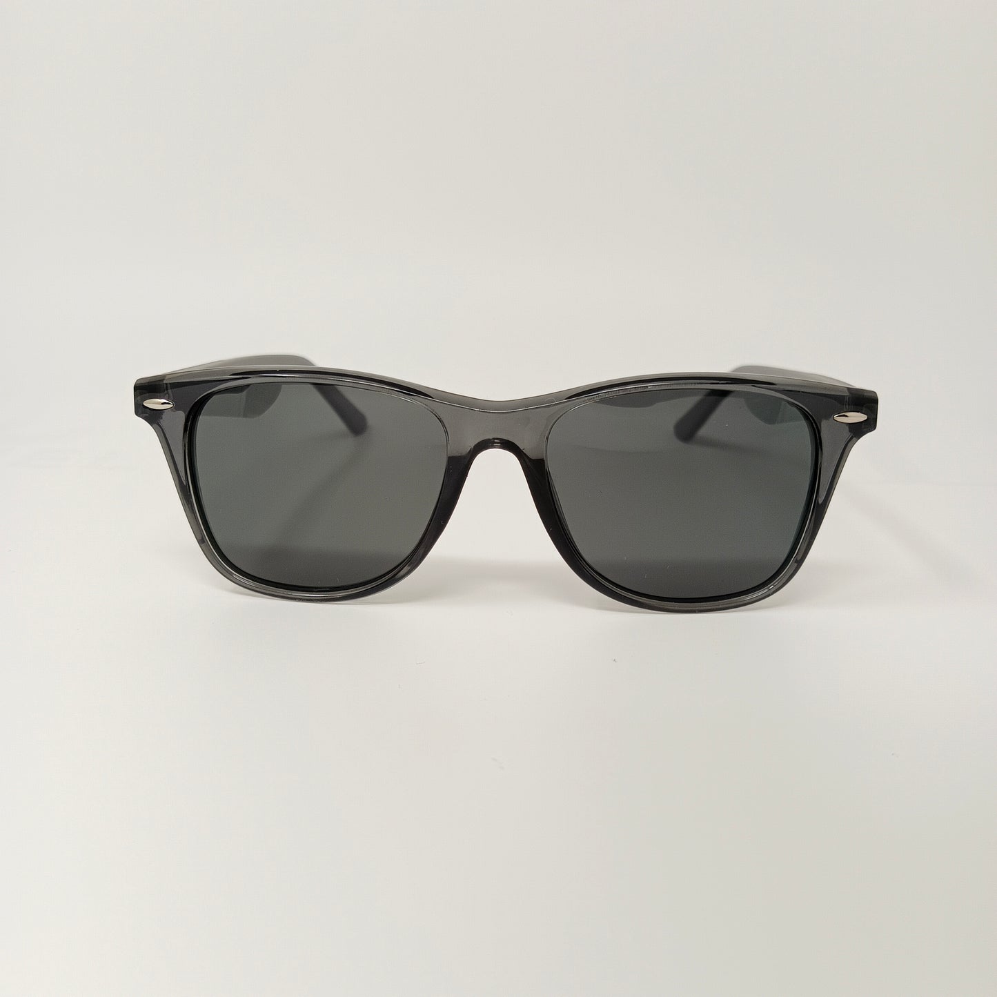 Traveler ( Men, Wayfarer ) Polarised Ash Grey