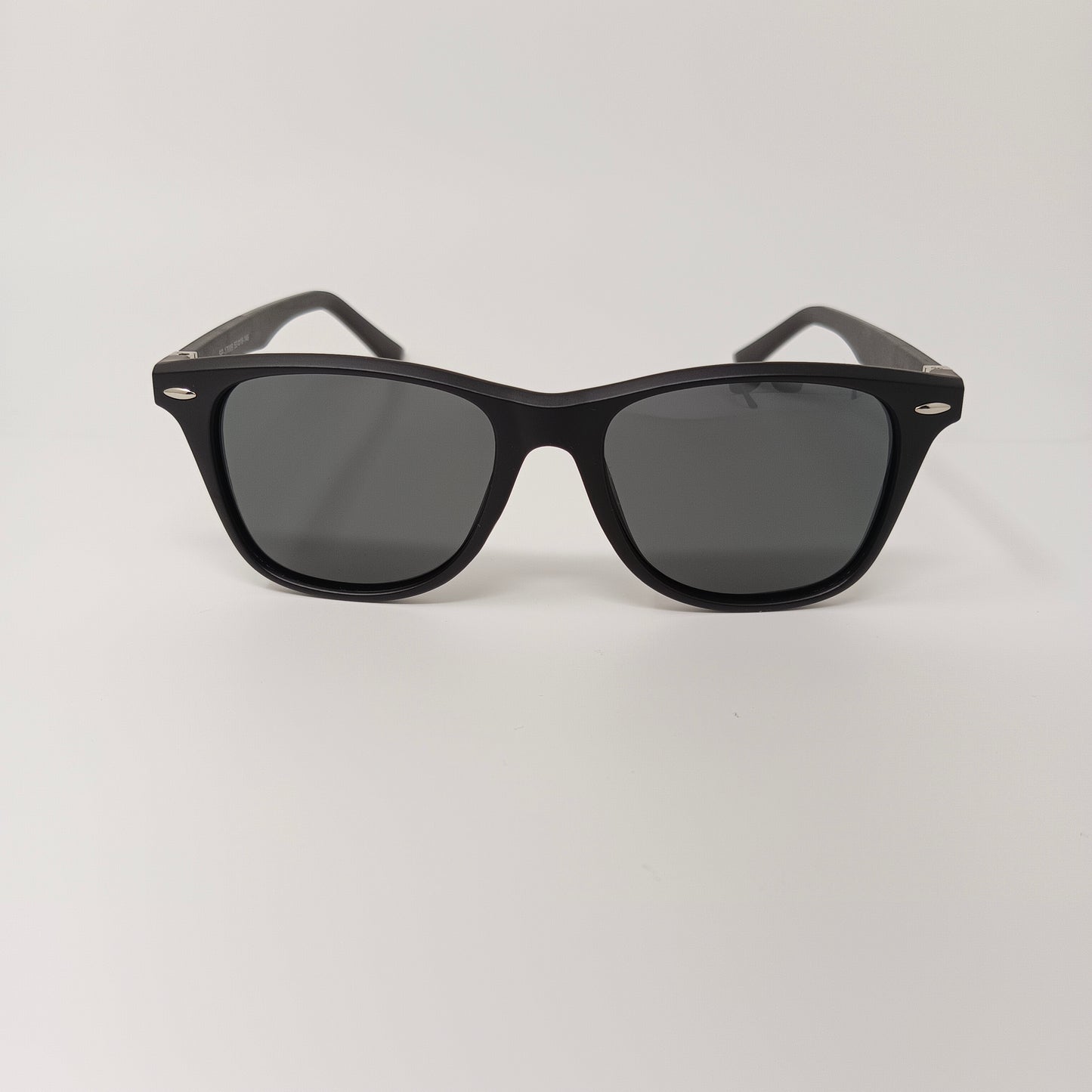 Traveler ( Men, Wayfarer ) Polarised Matte Black